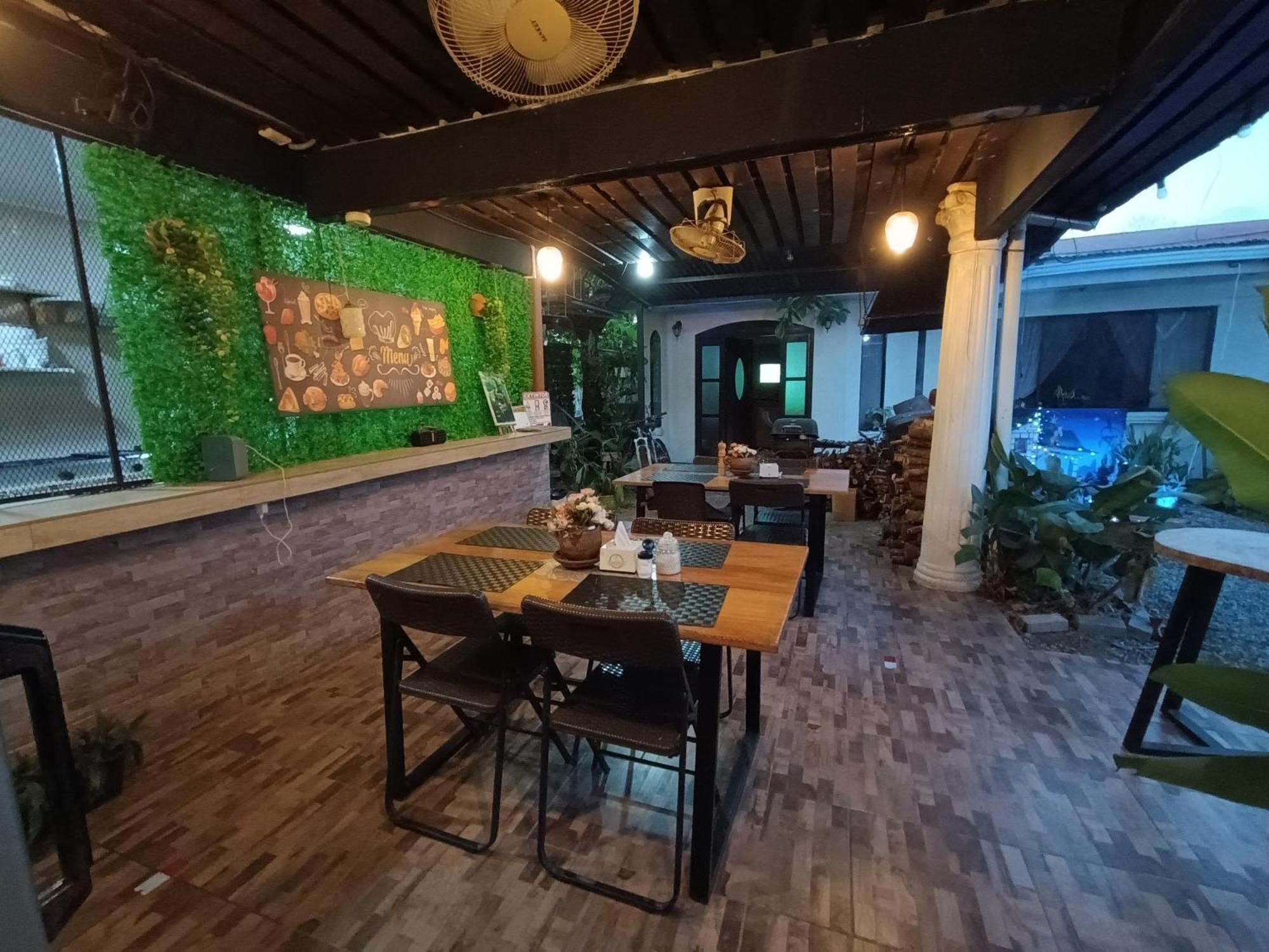 Hospedaje La Galerie Ciudad Cortés Extérieur photo